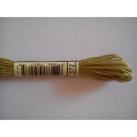 Mlina DMC kolor 372