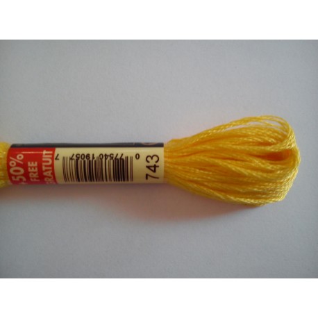 Mlina DMC kolor 743