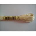 Mulina DMC kolor 746 