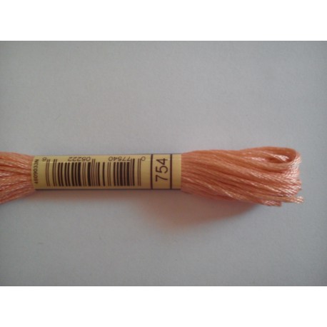 Mlina DMC kolor 754