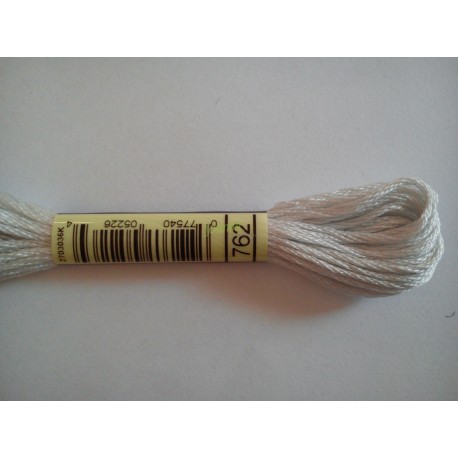 Mlina DMC kolor 762