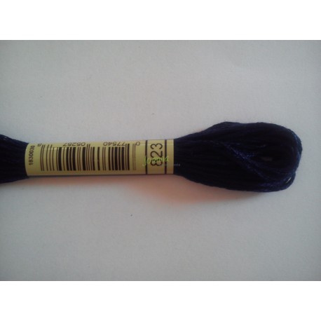 Mlina DMC kolor 823