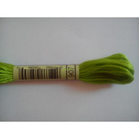 Mlina DMC kolor 907