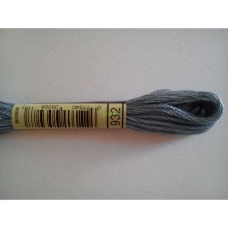 Mlina DMC kolor 932