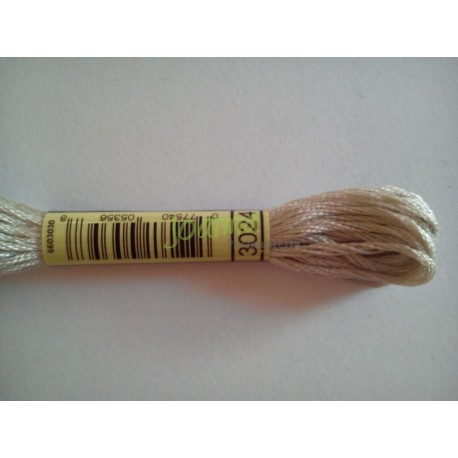 Mlina DMC kolor 3024