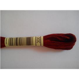 Mulina DMC kolor 300 