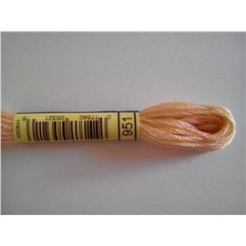 Mulina DMC kolor 951 